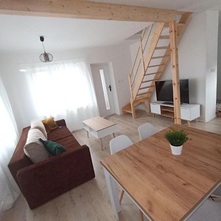 Apartament Pod Bzem بوتسك المظهر الخارجي الصورة